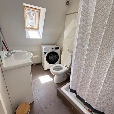 Charme Et Confort, Plein Centre Apartment