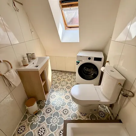 Charme Et Confort, Plein Centre Apartment